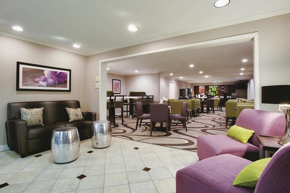 La Quinta By Wyndham Harrisburg Airport Hershey Экстерьер фото