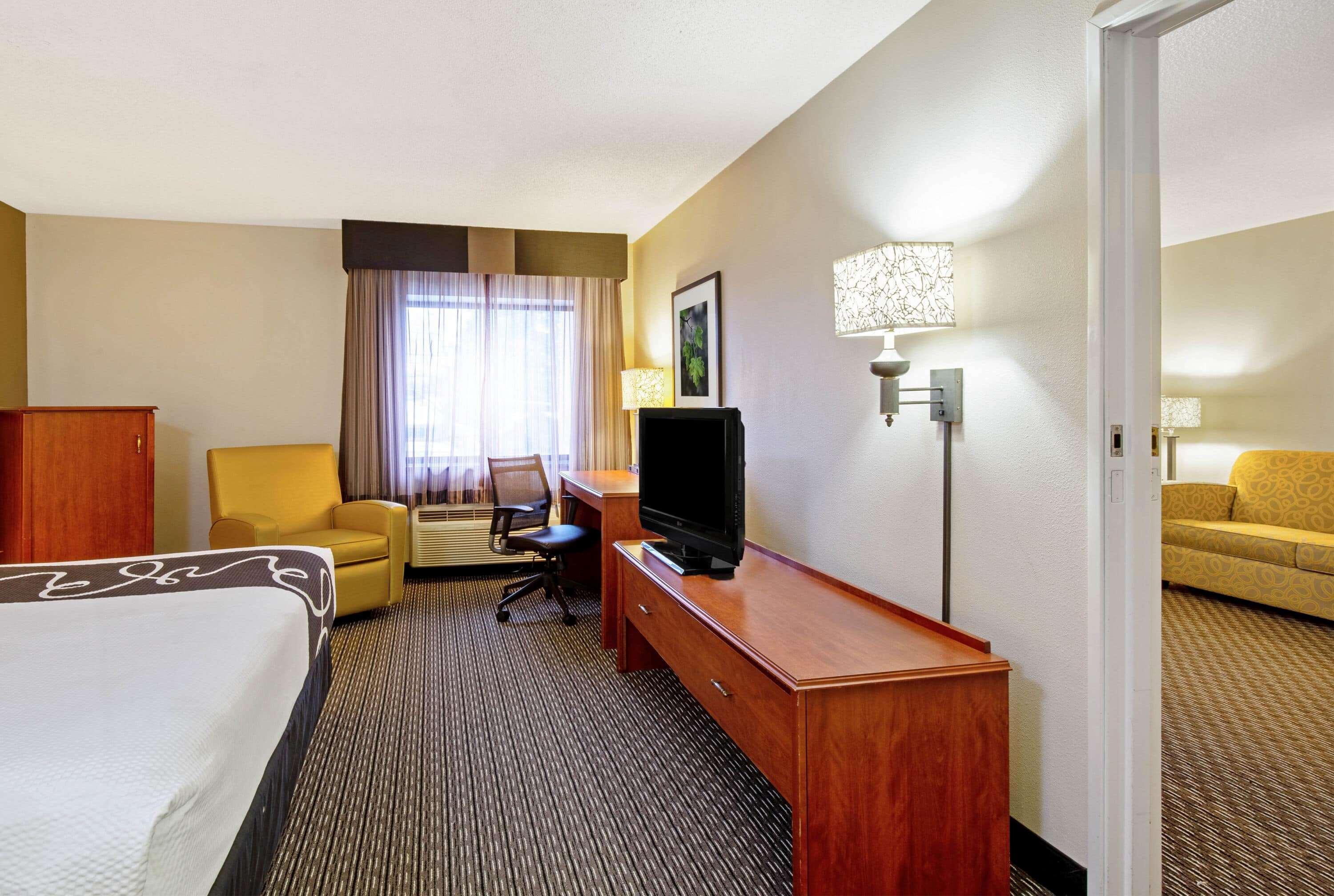 La Quinta By Wyndham Harrisburg Airport Hershey Экстерьер фото