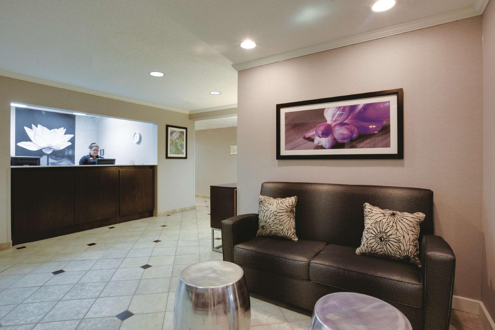 La Quinta By Wyndham Harrisburg Airport Hershey Экстерьер фото