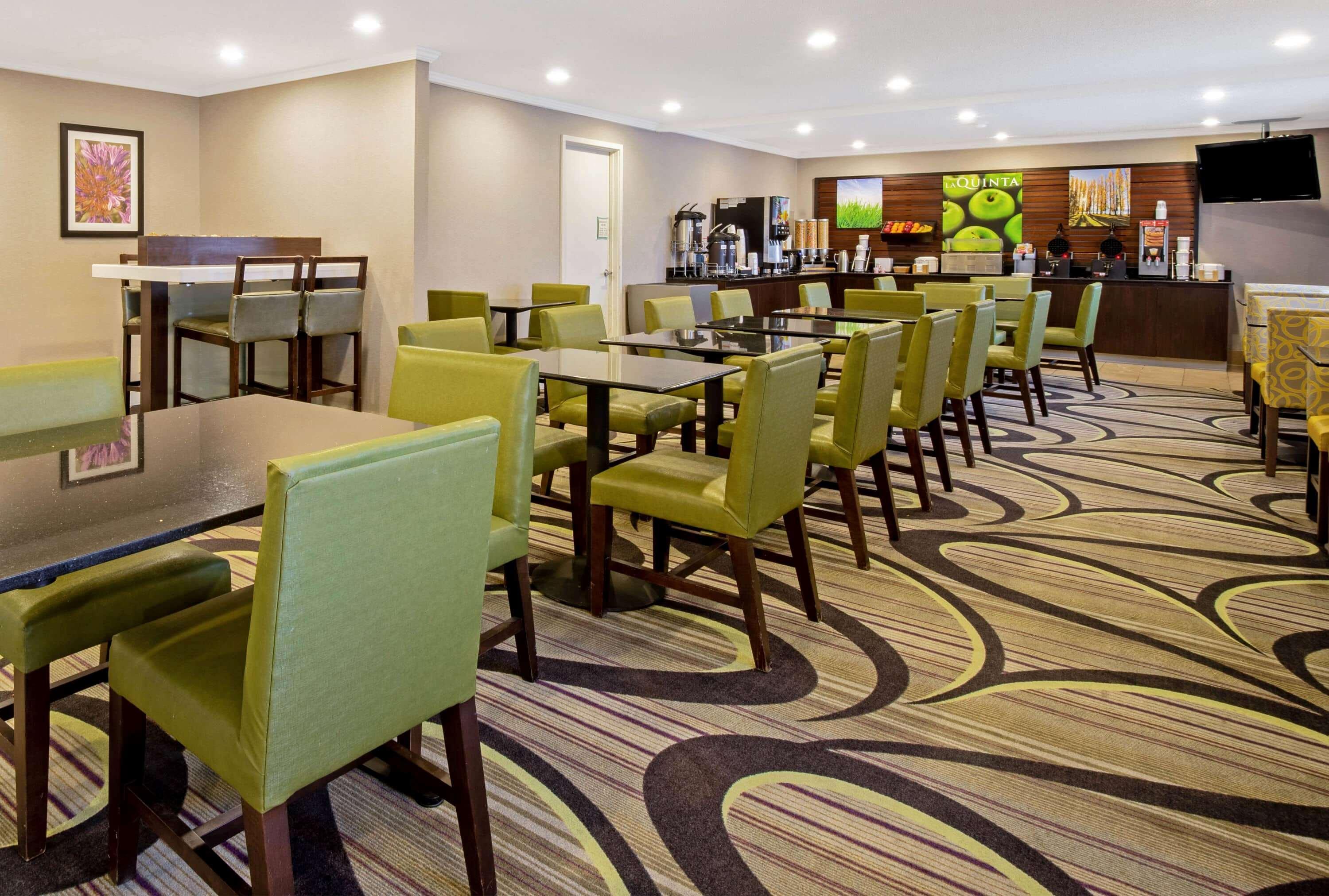 La Quinta By Wyndham Harrisburg Airport Hershey Экстерьер фото