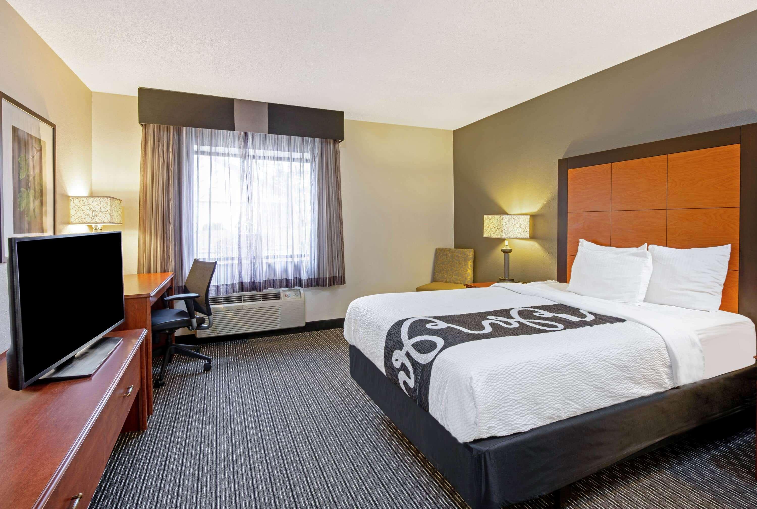 La Quinta By Wyndham Harrisburg Airport Hershey Экстерьер фото
