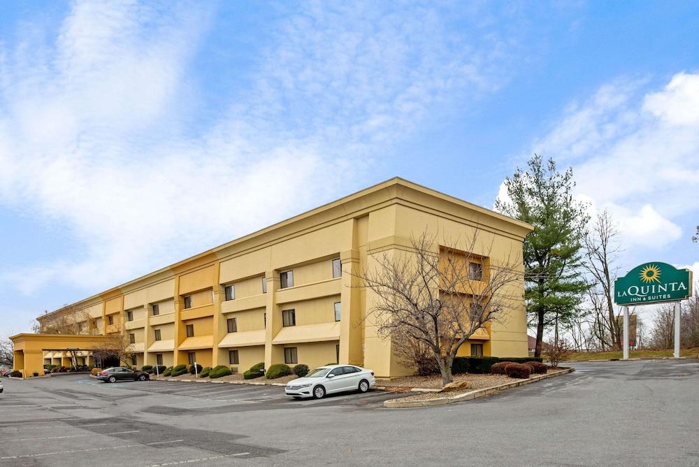 La Quinta By Wyndham Harrisburg Airport Hershey Экстерьер фото